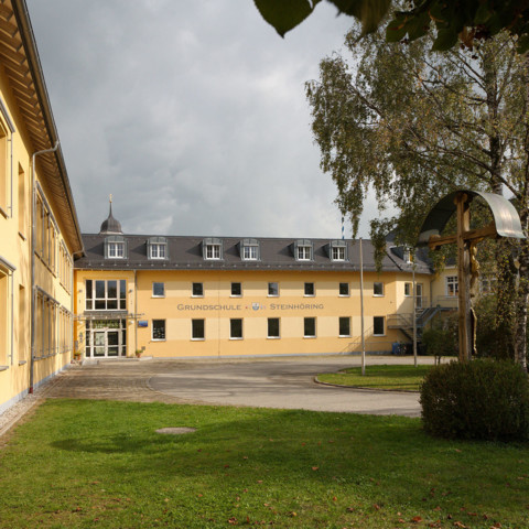 Grundschule Steinhöring Grundschule Steinhöring